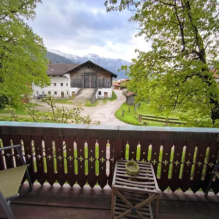 مزرعة للإقامة Bauernhof Geigerhof اسخو ام شيمغاو